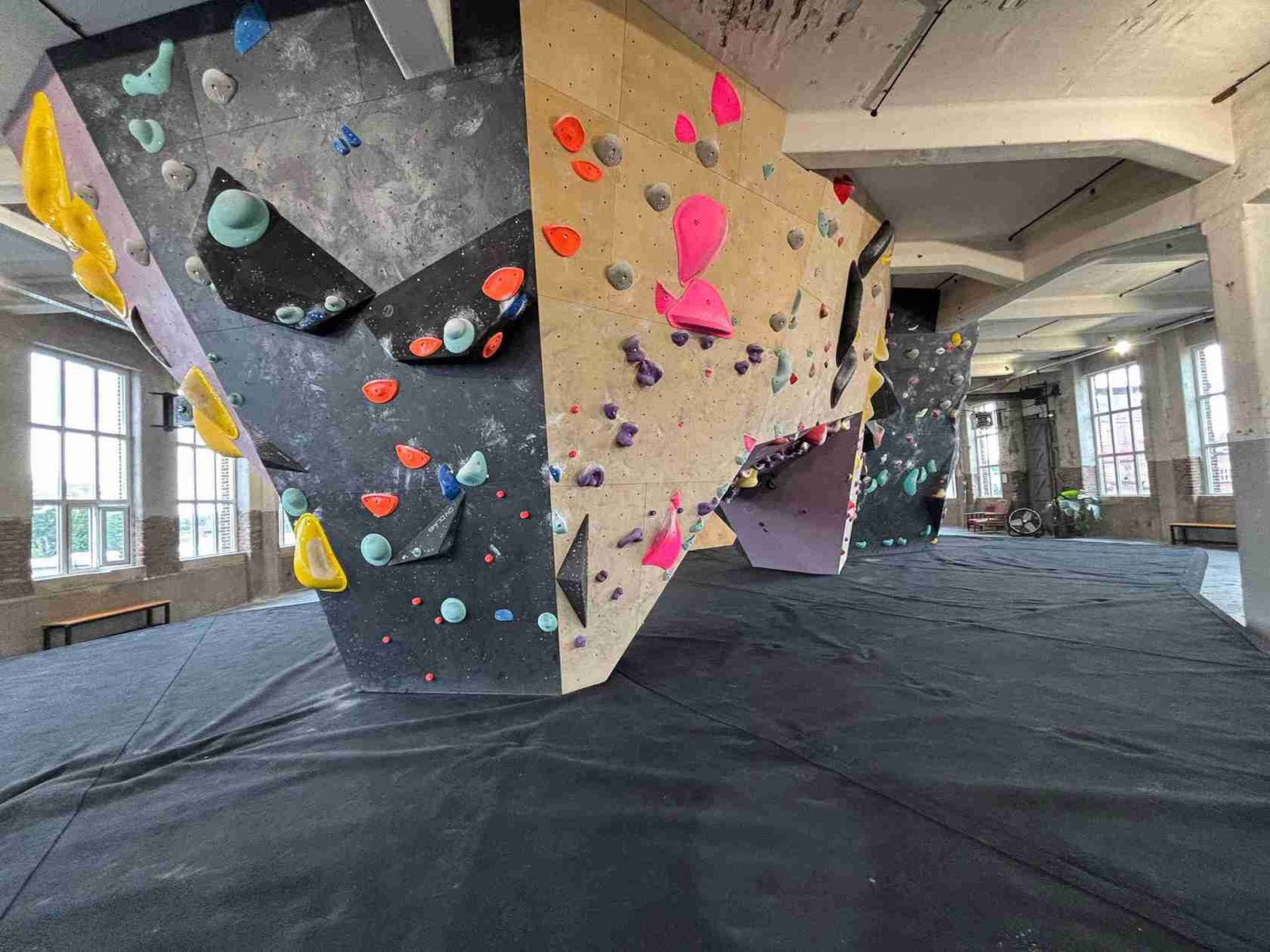 Review: Op wereldreis in Boulderstation Enschede