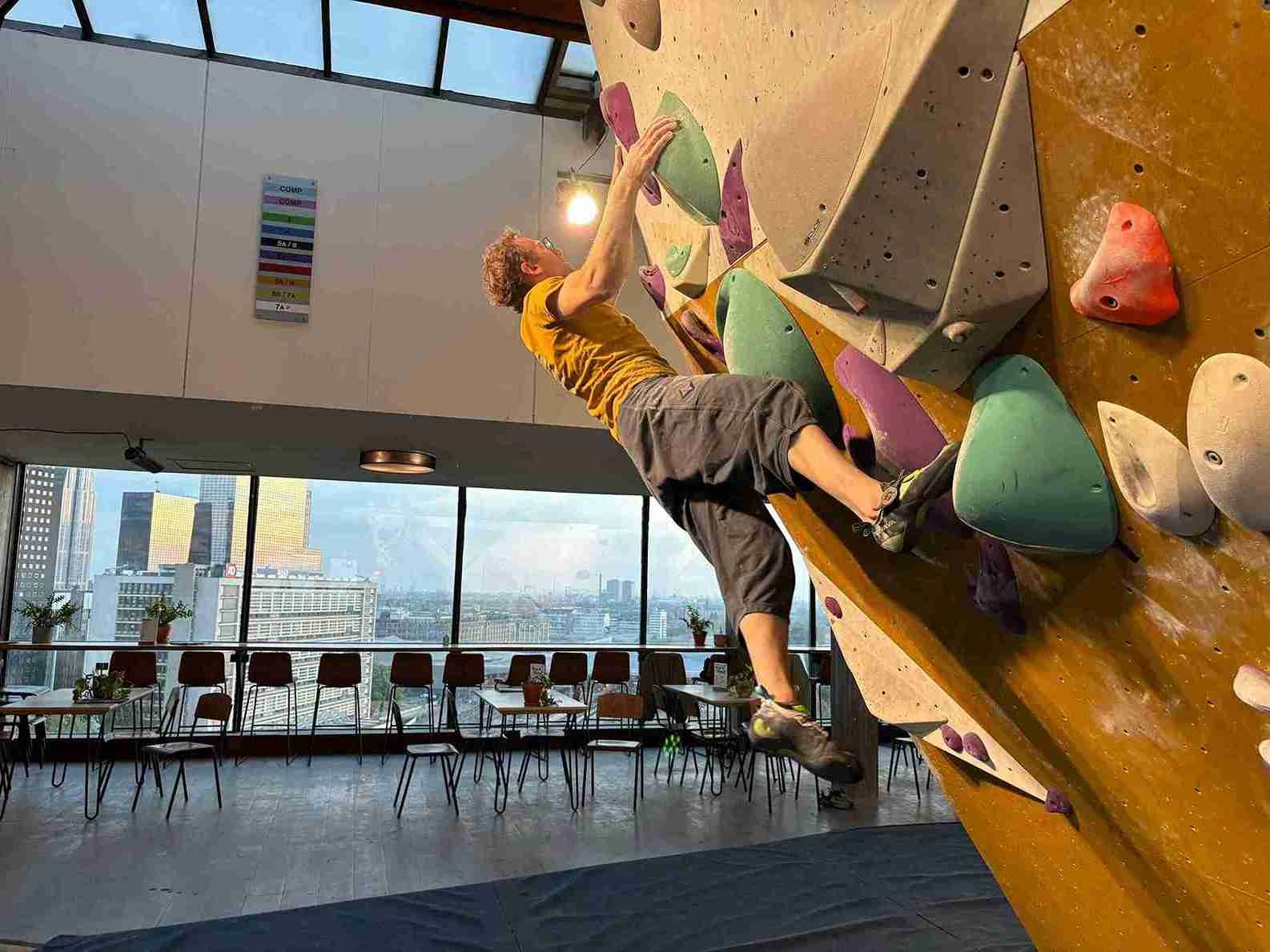 Review: Boulderen met uitzicht bij Beest Rotterdam